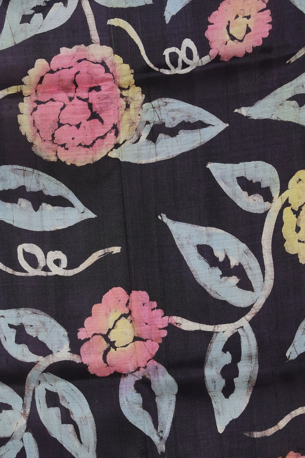 Image of Beautiful Floral Batik Printed Saree